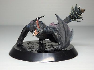 Nargacuga (Versão Normal) - Monster Hunter/ Linha Capcom Figure Builder